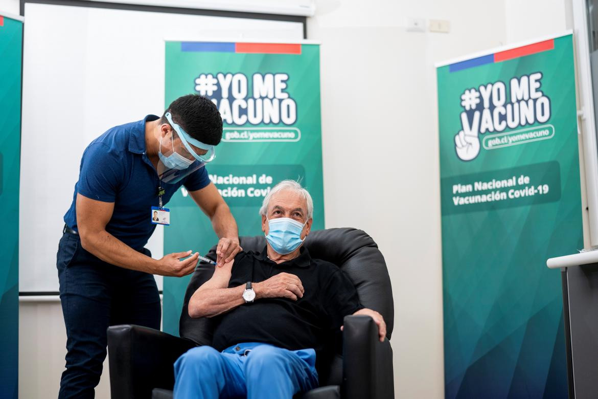 Vacunación contra el coronavirus de Sebastián Piñera en Chile, REUTERS