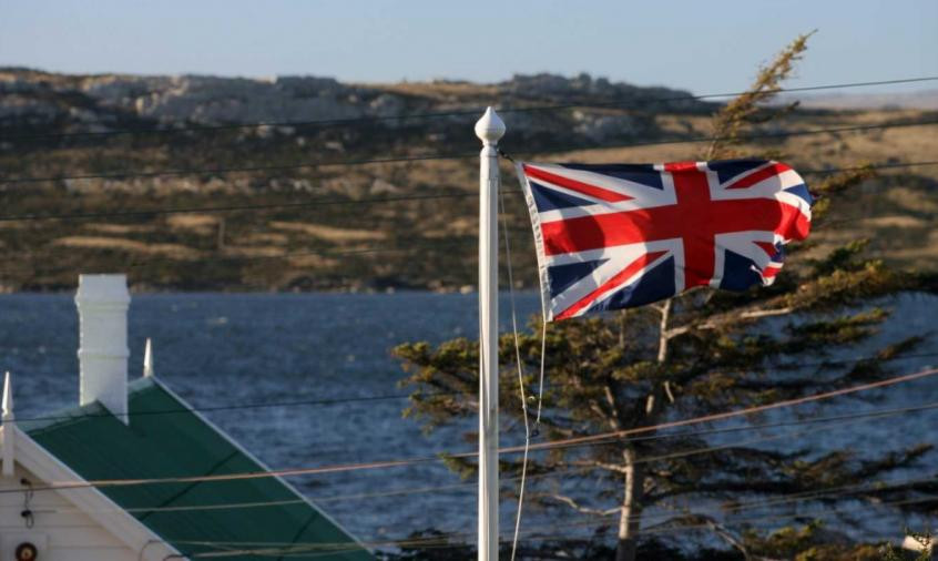 Reino Unido, presencia militar en las Islas Malvinas, NA