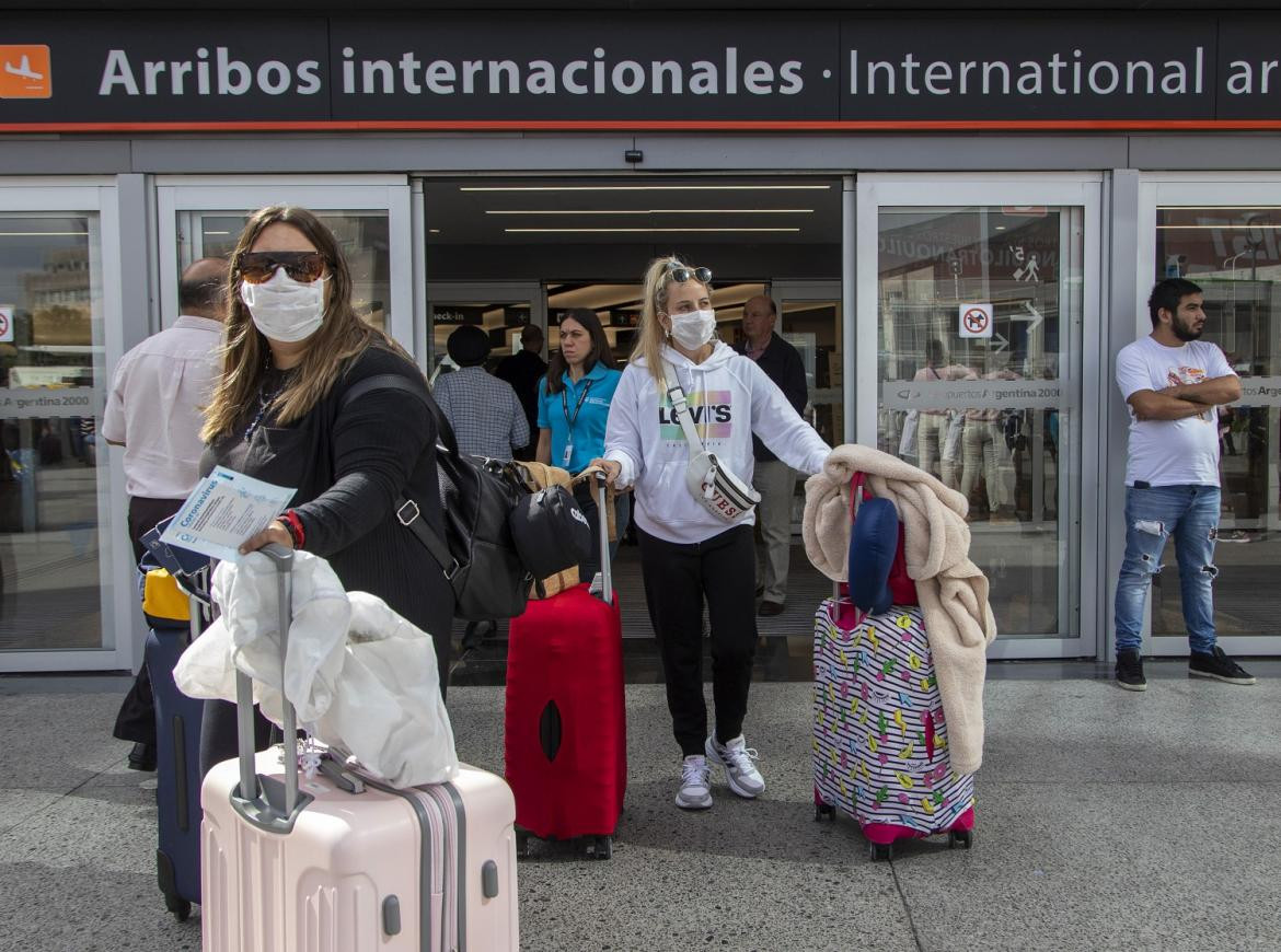 Coronavirus, Argentina, pandemia, vuelos al exterior, aeropuerto, NA