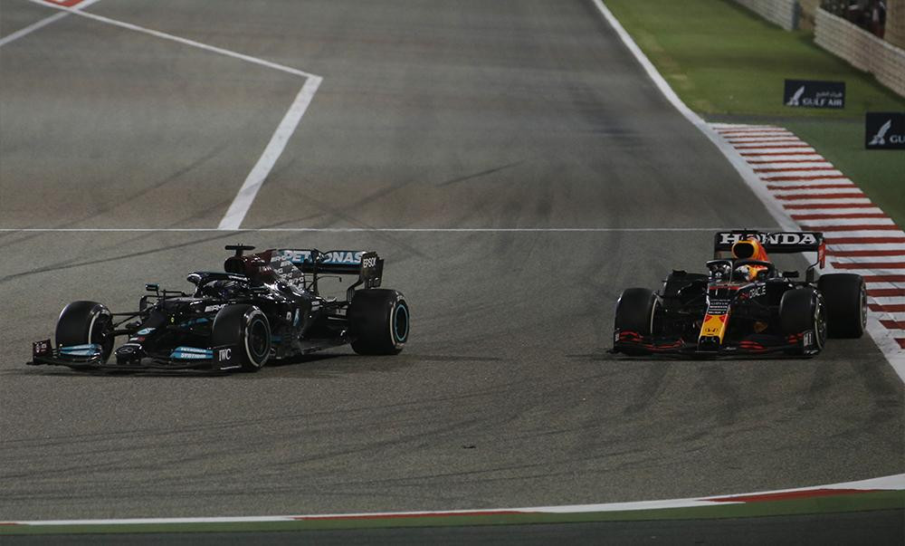 Fórmula 1, GP de Bahrein, Lewis Hamilton, Mercedes, Max Verstappen, Red Bull, Reuters