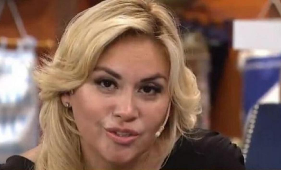 Verónica Ojeda en Polémica en el Bar, América TV