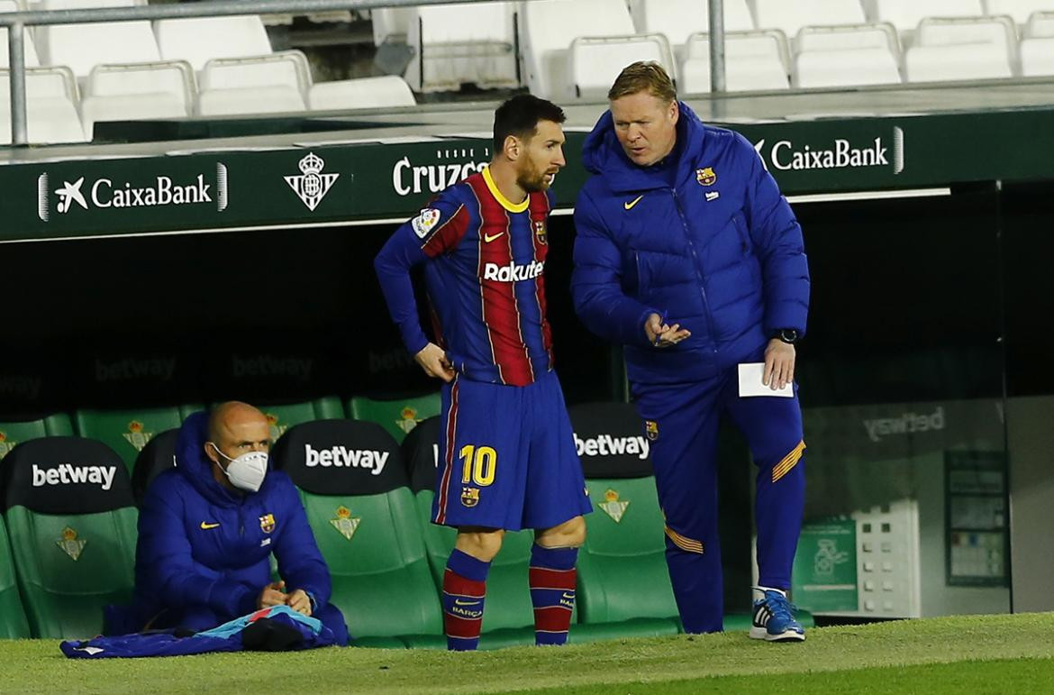 Lionel Messi y Ronald Koeman, Barcelona, Reuters