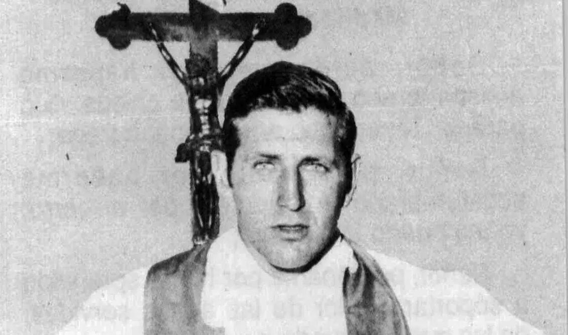 Padre Carlos Mugica, historia argentina