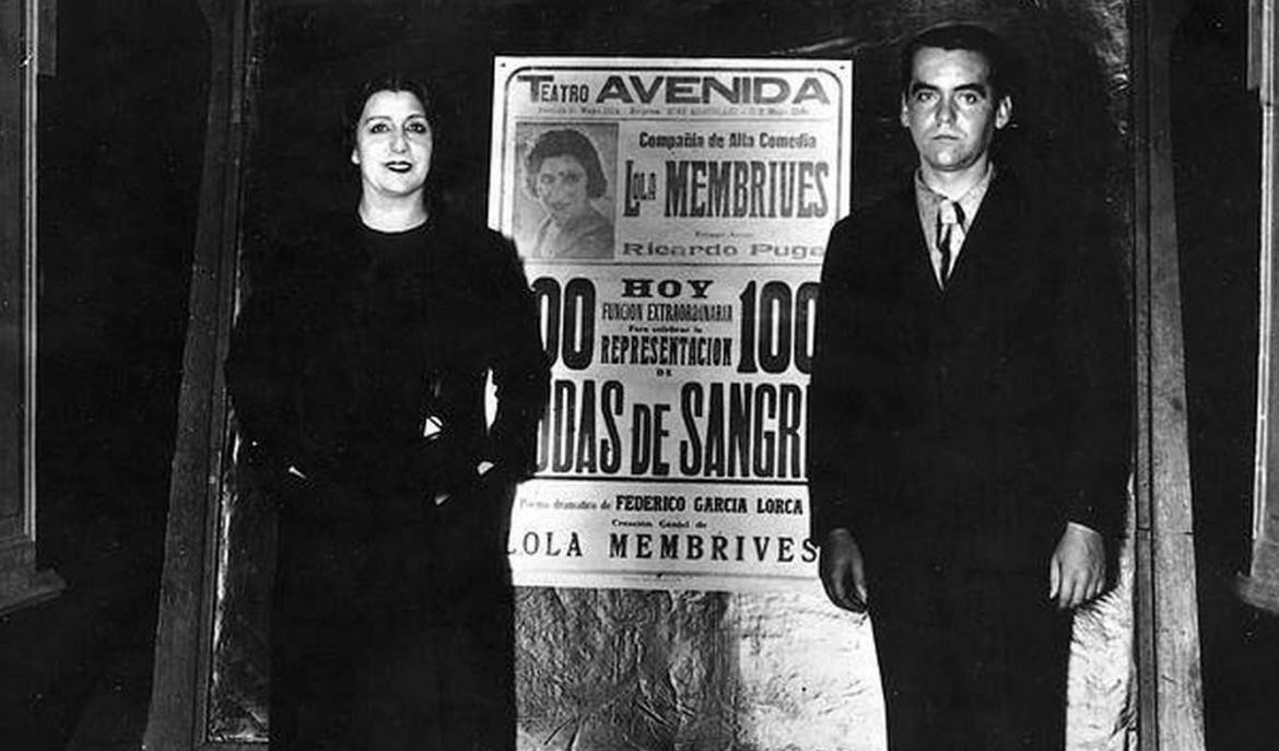 Lorca y Membrives en el Teatro Avenida, en las 100 representaciones de Bodas de sangre, noviembre de 1933