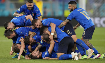 Italia goleó a Suiza y aseguró su boleto a los octavos de final de la Eurocopa