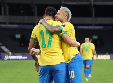 Brasil derrotó con lo justo a Perú y es el primer finalista de la Copa América