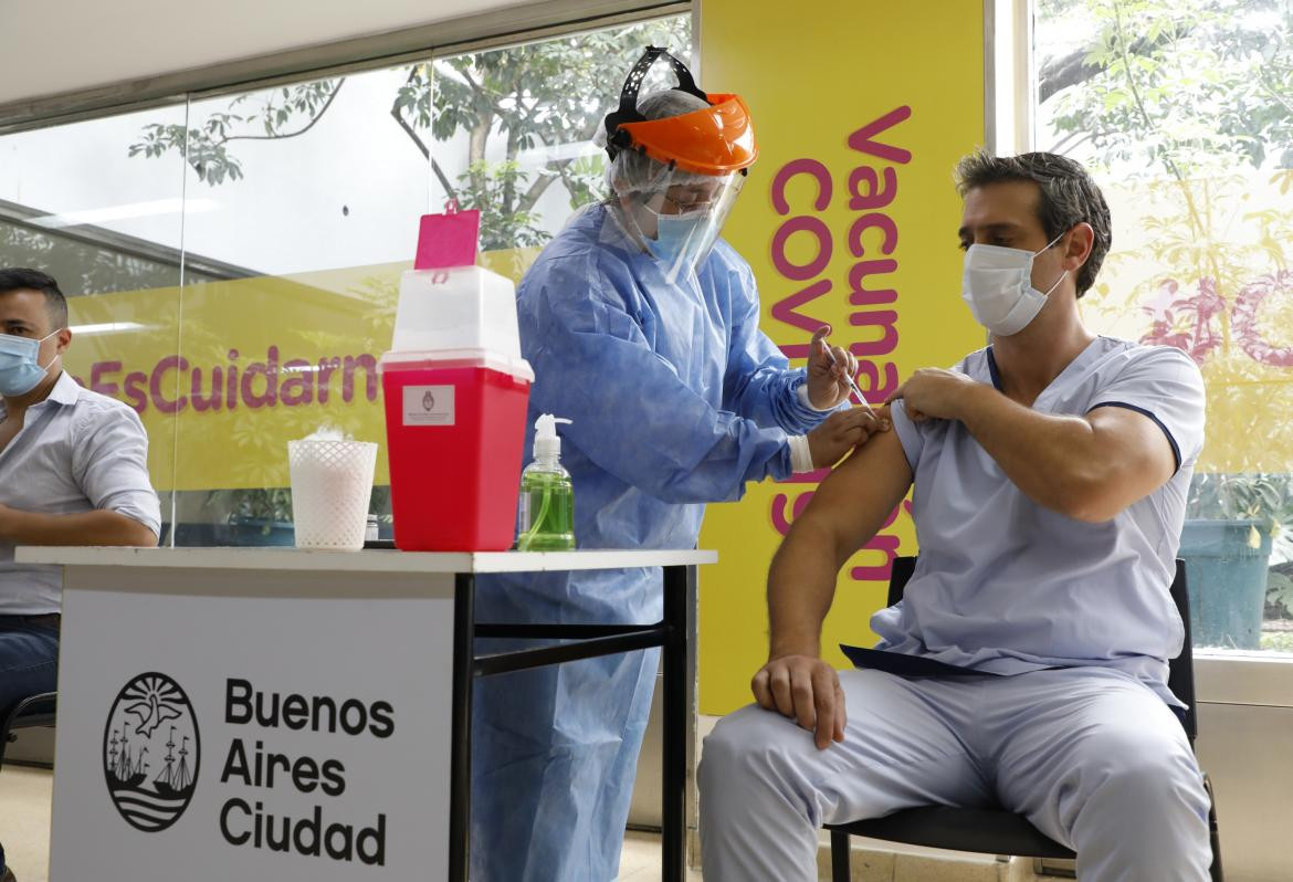 Vacunación contra el coronavirus en la Ciudad