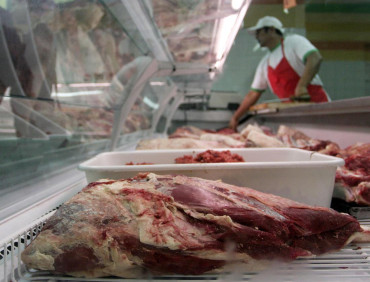 El Gobierno promete medidas urgentes para frenar el fuerte aumento de los precios de la carne