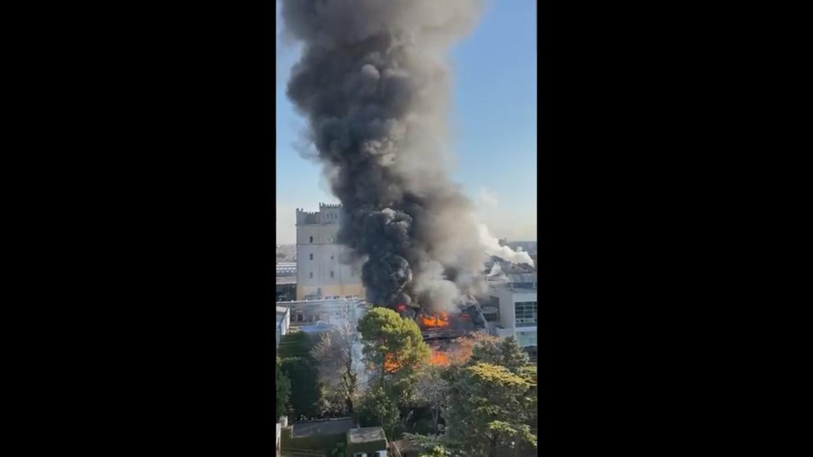 Incendio en la planta de cervecería de Quilmes, foto captura de video