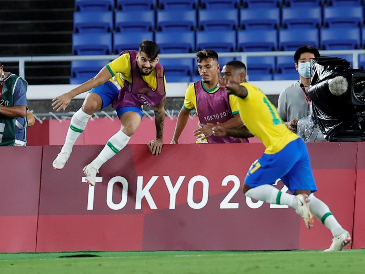 Festejo de Brasil ante España en la final de fútbol de los Juegos Olímpicos de Tokio 2020, AGENCIA EFE