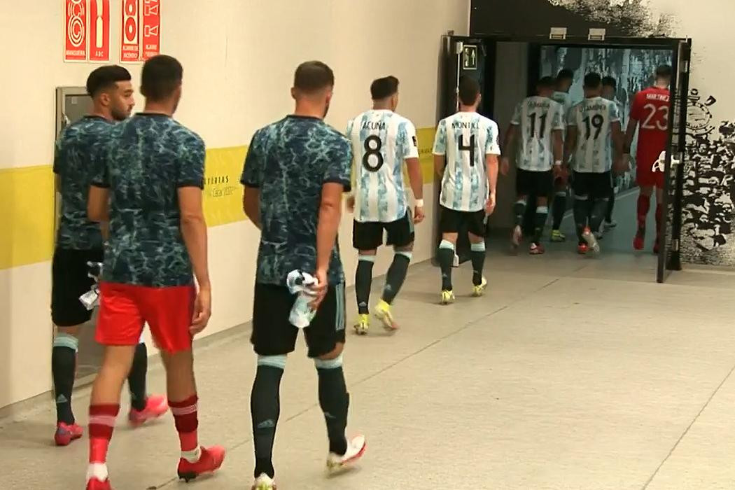 Selección Argentina, suspensión de partido contra Brasil, NA