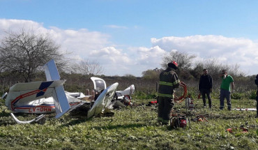 Tragedia en Berazategui: cayó una avioneta y murieron dos personas