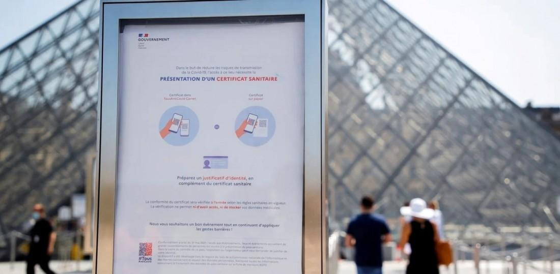 Pasaporte sanitario, Francia, Reuters