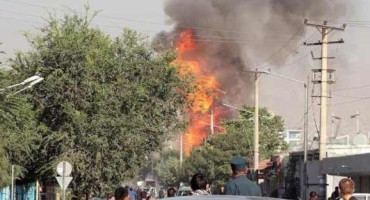 Decenas de víctimas por una explosión en una mezquita en Afganistán