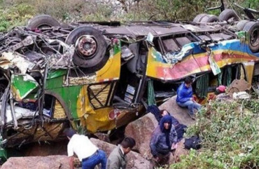 Tragedia en Ecuador: más de 10 muertos y varios heridos tras violento accidente de tránsito