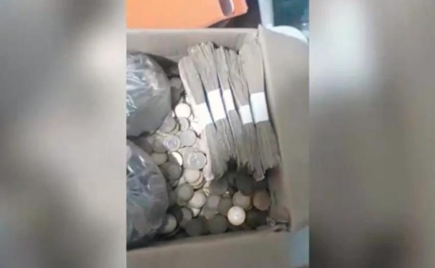 Pagó con monedas y billetes de 10 pesos una multa en Bahia Blanca