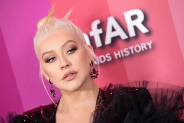 Christina Aguilera actuará en los Latin Grammy