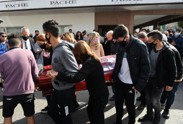 Entre el dolor y el pedido de justicia, familiares y amigos despidieron al kiosquero asesinado en Ramos Mejía