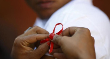 Día Mundial de la Lucha contra el Sida: 140.000 personas viven con VIH en Argentina y el 17% no lo sabe