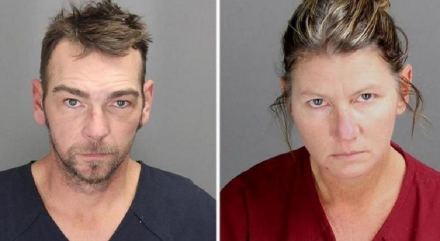 James y Jennifer Crumbley, los padres del menor acusado de matar a 4 personas en una escuela de Michigan