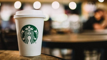 Los empleados de Starbucks crean su primer sindicato en Estados Unidos