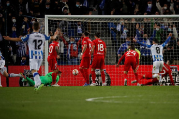 Otro golpe para el Atlético Madrid de Simeone: cayó ante Real Sociedad y quedó eliminado de la Copa del Rey