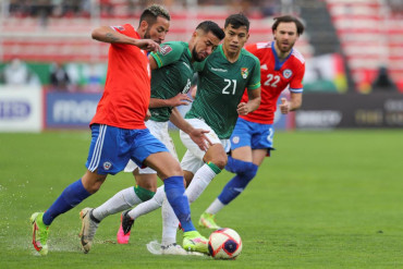 De la mano de Alexis Sánchez, Chile logró un triunfo clave ante Bolivia que le permite seguir soñando