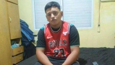 Imparable violencia en Rosario: mataron a balazos a un chico de 15 años en la puerta de su casa