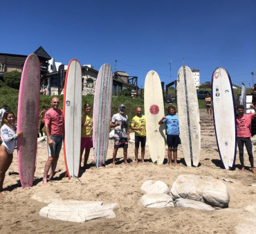 Show de surf: las inspiradoras historias del torneo top de tablas largas