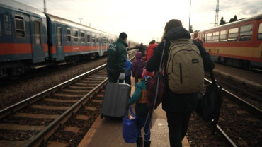 Éxodo de refugiados: 2,6 millones de personas abandonaron Ucrania por la invasión rusa 