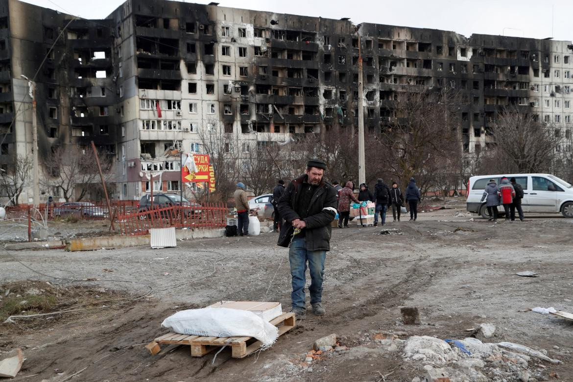 Destrozos en la ciudad de Mariupol, Ucrania. Reuters
