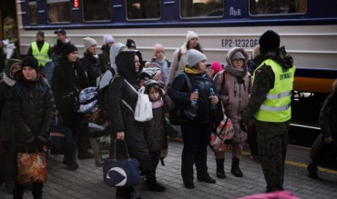A un mes del inicio de la invasión rusa, 127 argentinos ya escaparon de Ucrania