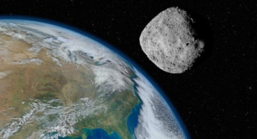 Un asteroide viaja a 12.832 kilómetros por segundo, ¿la Tierra se verá amenazada?