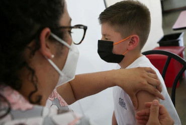 Casos de hepatitis infantil desconciertan a Europa: ¿hay relación con las vacunas contra el covid?