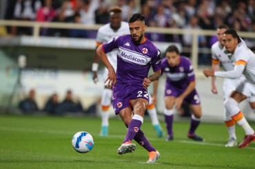 Con gol de Nico González, Fiorentina venció a la Roma por la Serie A y sueña con las copas europeas