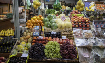 El Gobierno determinó precios de referencia para verduras y frutas que se vendan en supermercados