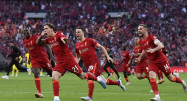 Liverpool, intratable: derrotó por penales a Chelsea en la final de FA Cup y ya piensa en la Champions 