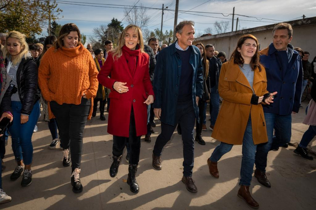 Malena Galmarini, Massa, Katopodis y Mariel Fernández en Moreno. Foto: Prensa.