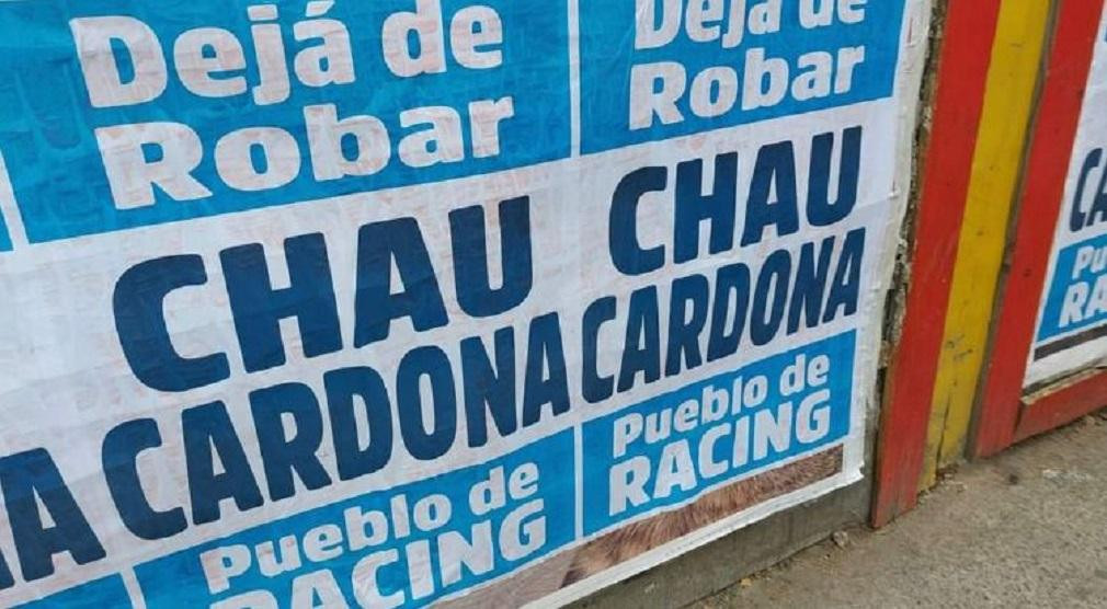 Racing Club, afiches contra Edwin Cardona, Twitter @maurogundo