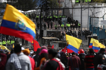 Crisis en Ecuador: Partido Comunista de Venezuela condena 