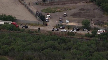 Horror en EEUU: encuentran al menos 46 cadáveres en el acoplado de un camión en Texas