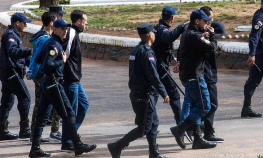 Presos fugados de una cárcel de Paraguay. Foto: NA.
