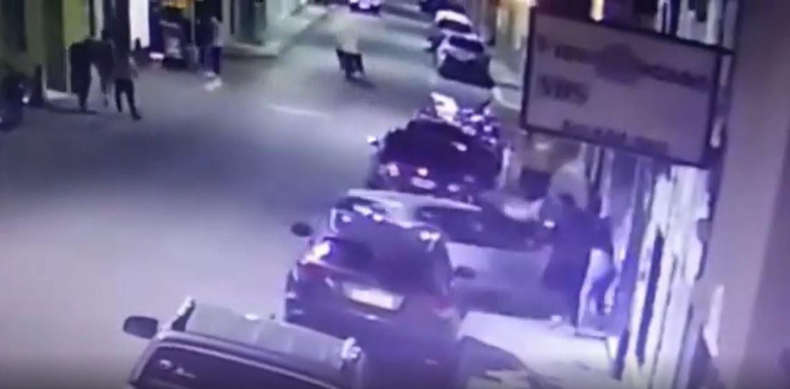 Violento choque en la puerta de un boliche en San Pedro. Foto: captura de video.
