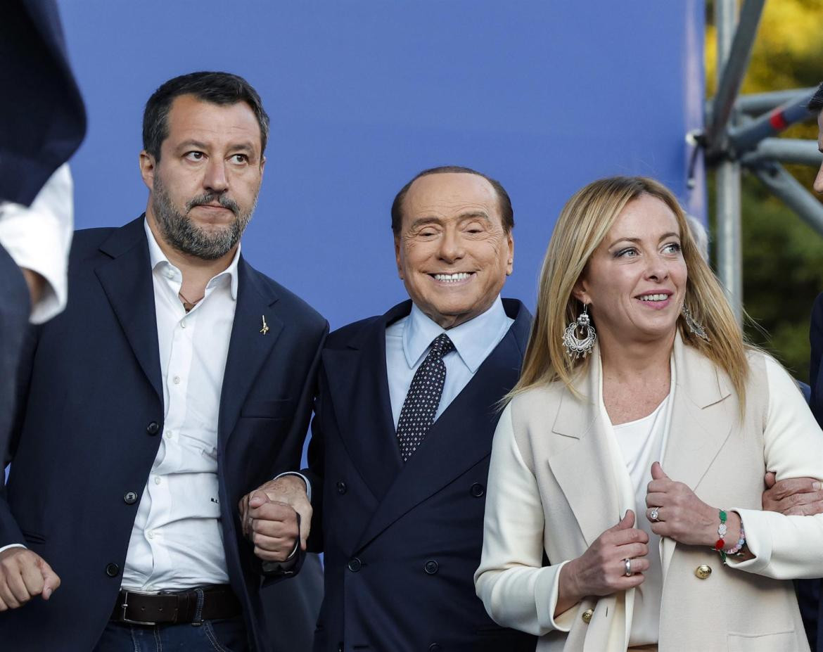 Giorgia Meloni, Matteo Salvini y Silvio Berlusconi_EFE
