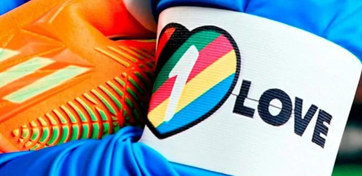 Ocho selecciones europeas llevarán en el Mundial un brazalete de colores en favor de la inclusión y la no discriminación. Foto NA.
