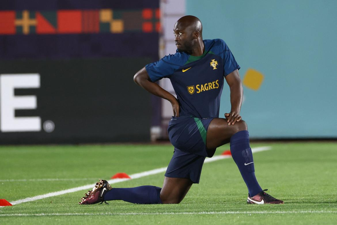 Danilo Pereira; entrenamiento; Portugal; Qatar 2022. Foto: Reuters.