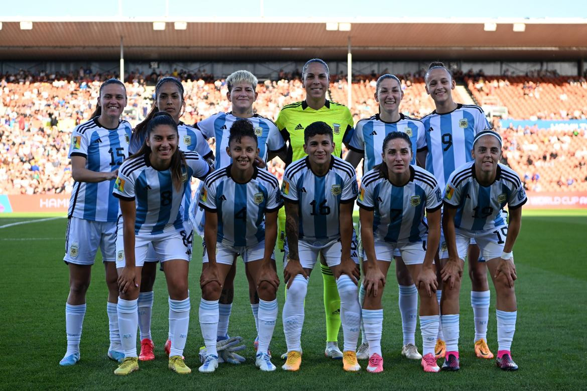 La Selección Argentina de fútbol femenino. Foto: Twitter @Argentina.