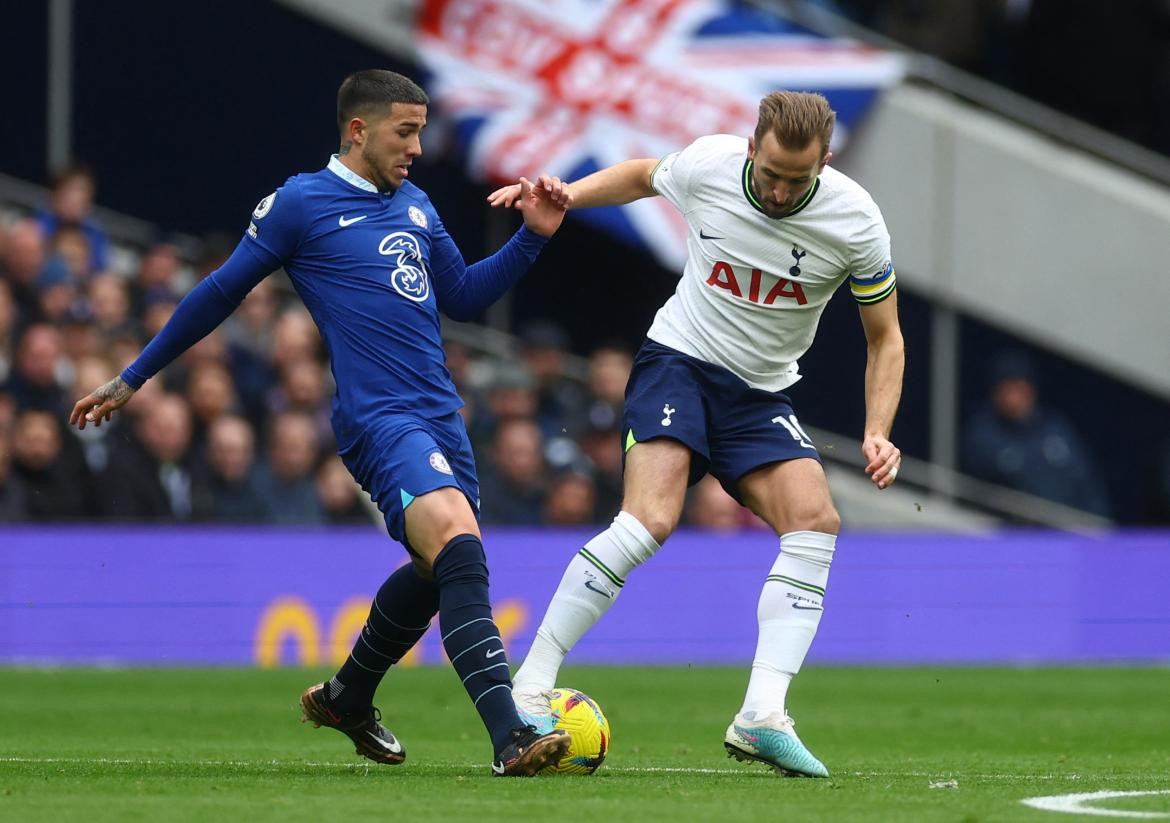 Enzo Fernández; Tottenham-Chelsea. Foto: Reuters.