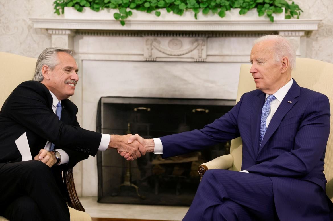 Alberto Fernández y Joe Biden en la Casa Blanca. Foto: REUTERS