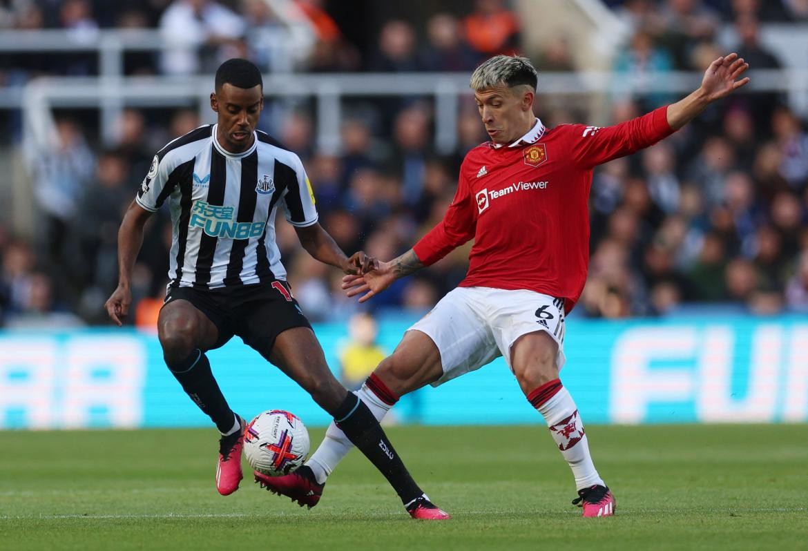 Lisandro Martínez; Newcastle United vs. Manchester United. Foto: Reuters.